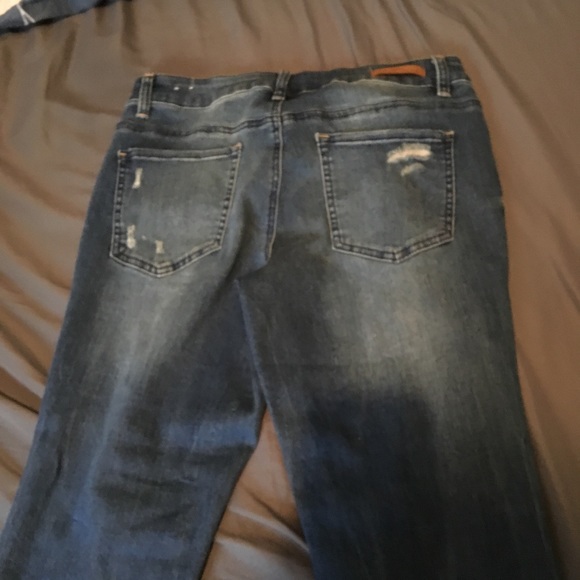 Capris - Picture 2 of 2